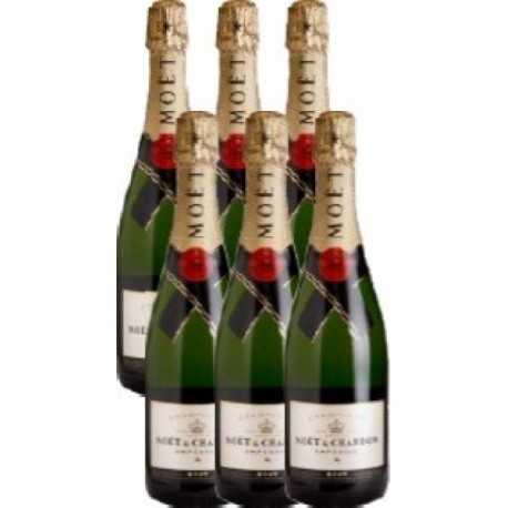 Kit Moët Kit Moët