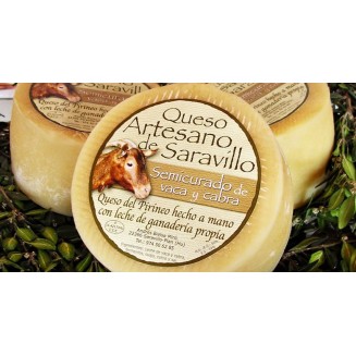 Queso  de Saravillo semicurado de vaca y cabra (550 gr)