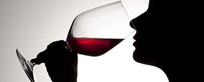 Cómo realizar una cata de vino paso a paso